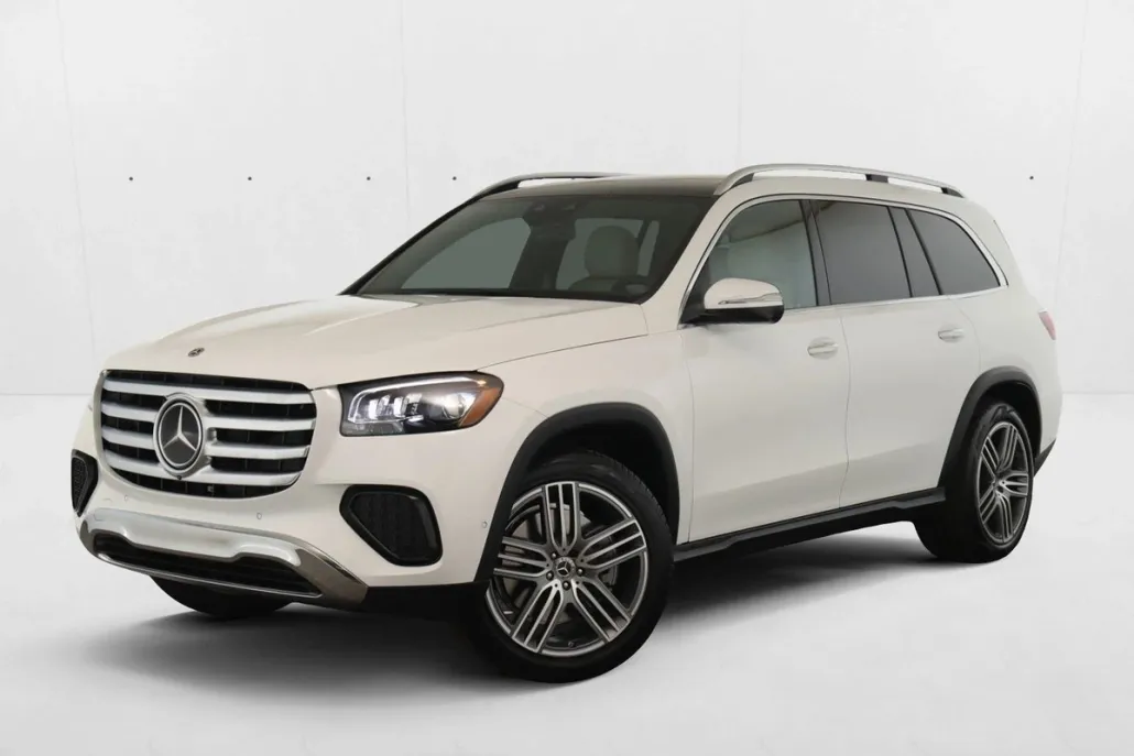 2025 Mercedes Benz GLS 450 4MATIC photo 1