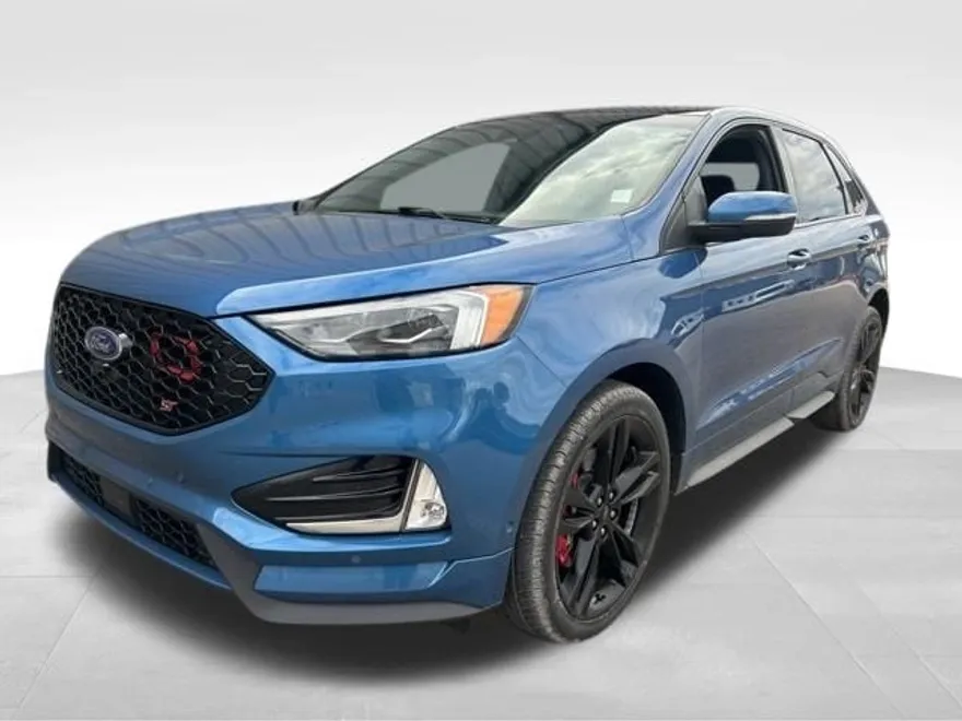 2019 Ford Edge ST photo 1
