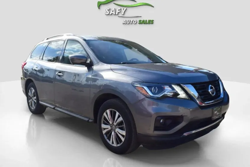 2020 Nissan Pathfinder SL photo 1