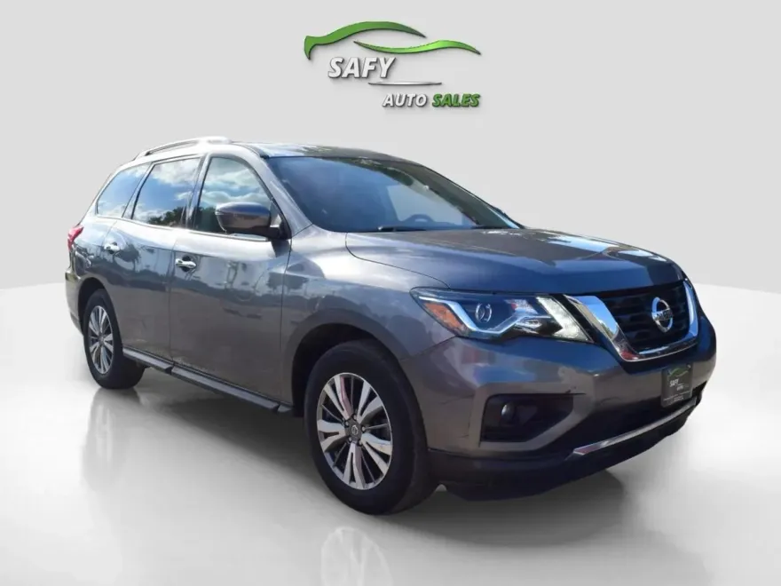 2020 Nissan Pathfinder SL photo 1