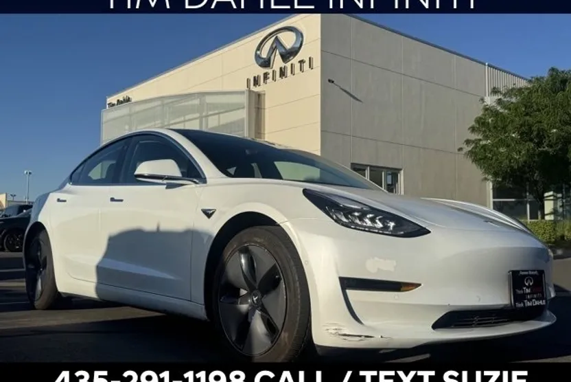 2019 Tesla Model 3 Standard Range photo 1