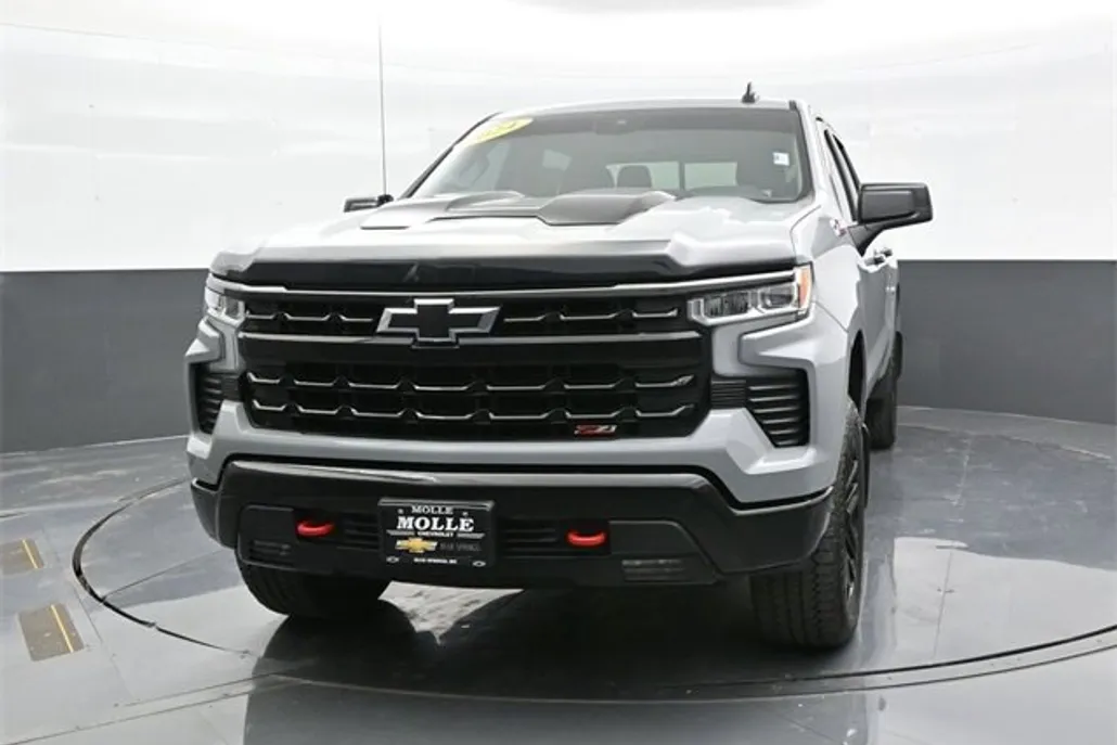 2024 Chevrolet Silverado 1500 LT Trail Boss photo 1