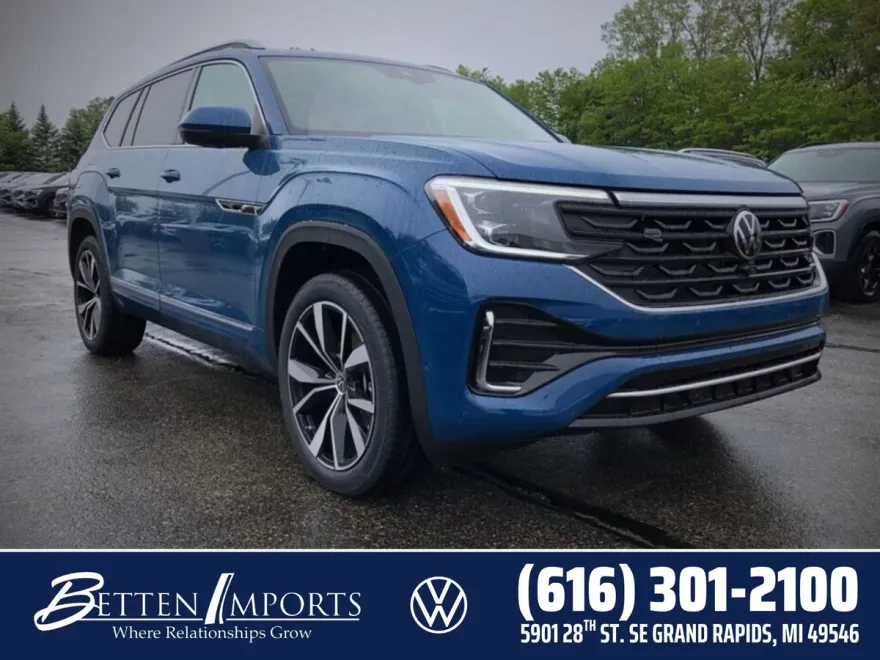 2025 Volkswagen Atlas SEL Premium R-Line photo 1