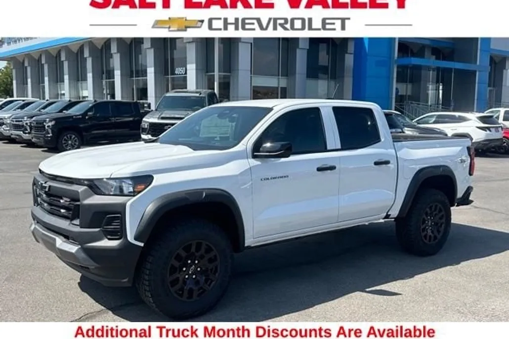 2026 Chevrolet Colorado Trail Boss photo 1