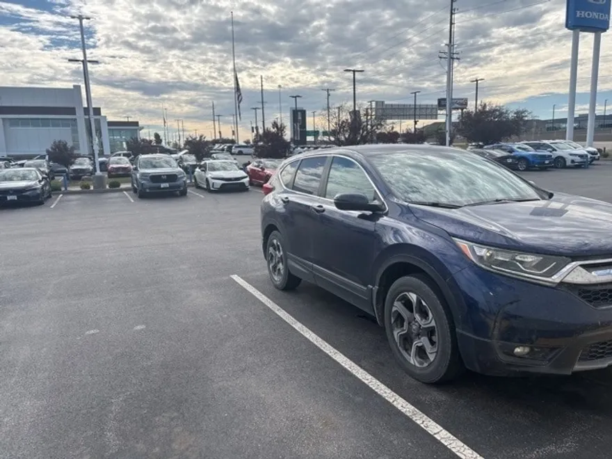 2019 Honda CR-V EX-L photo 1