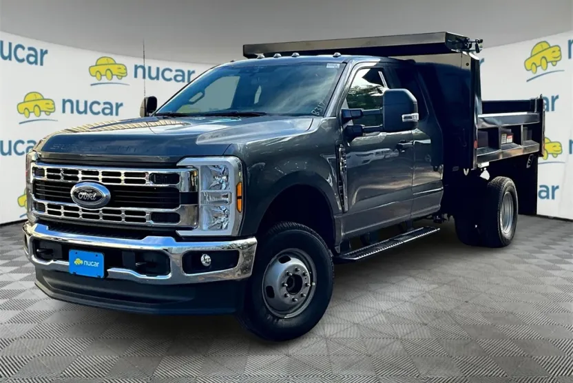 2026 Ford F-350 XL photo 1