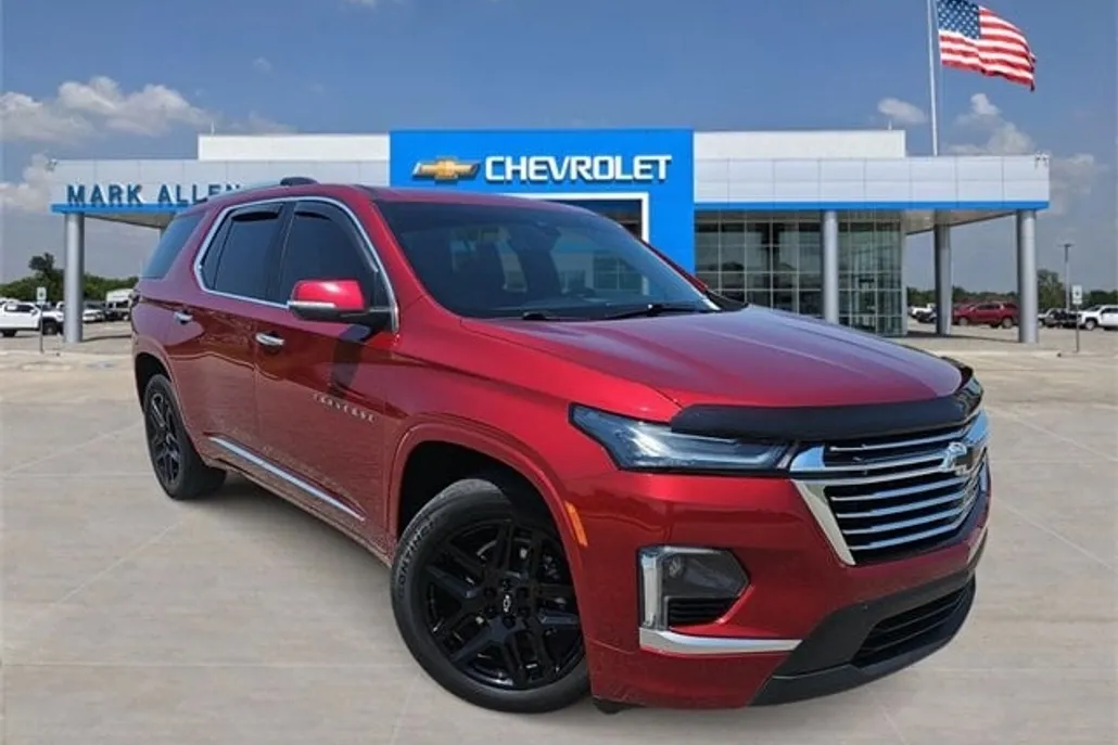 2022 Chevrolet Traverse Premier photo 1
