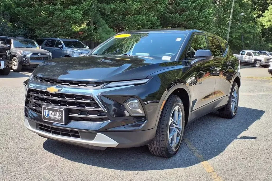 2023 Chevrolet Blazer 2LT photo 1