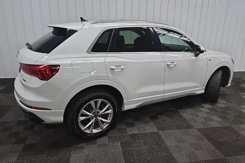 2022 Audi Q3 Premium S line photo 1