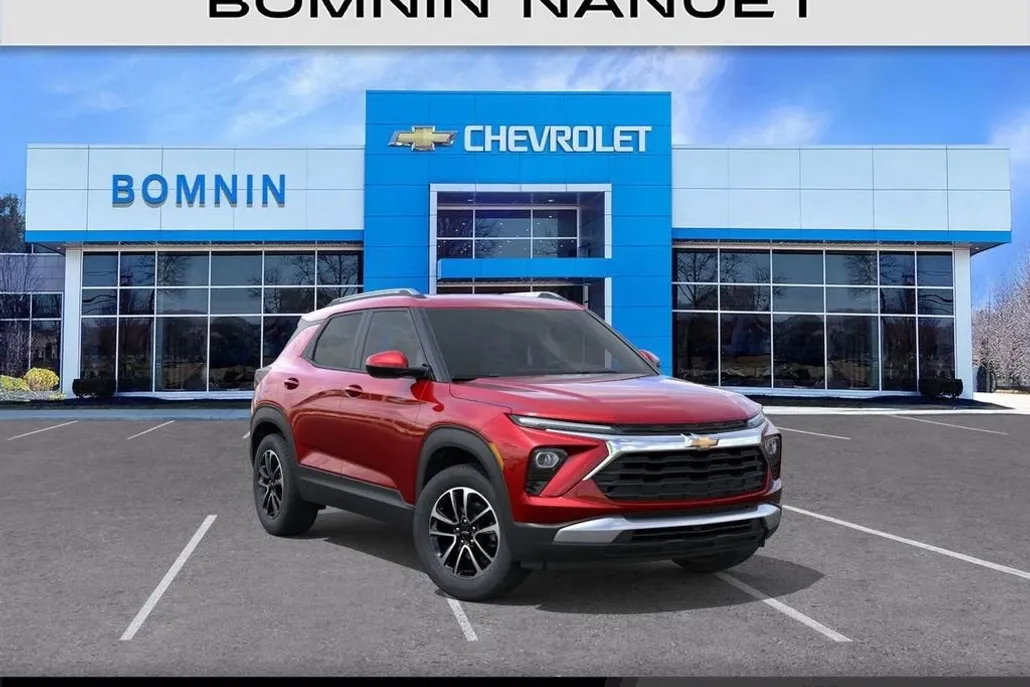 2026 Chevrolet Trailblazer LT photo 1