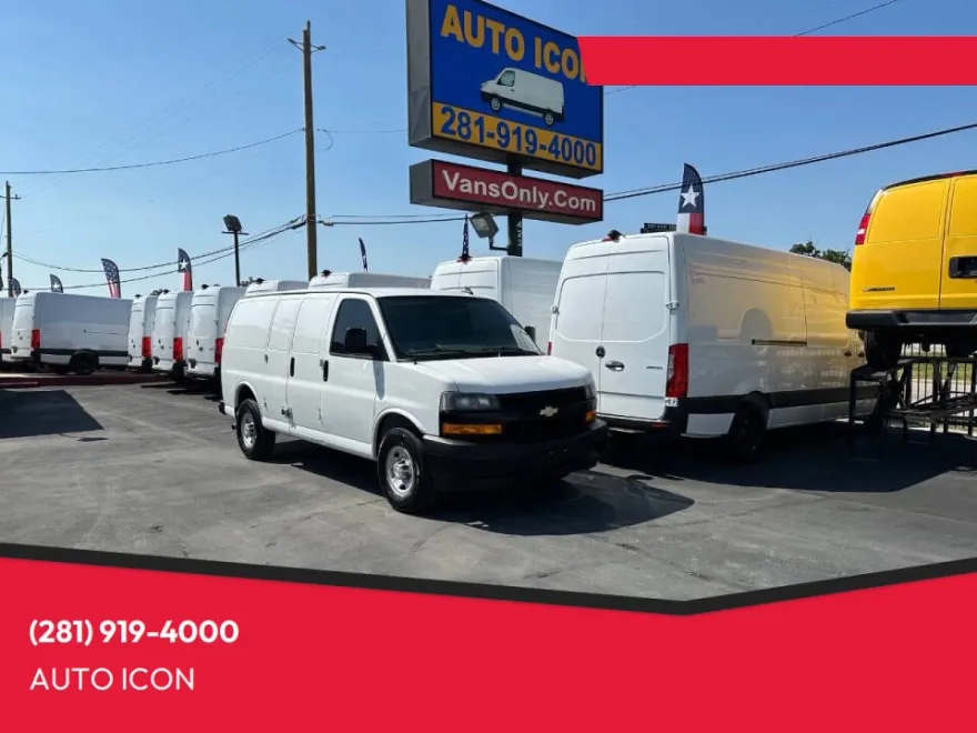 2020 Chevrolet Express 2500 Cargo photo 1