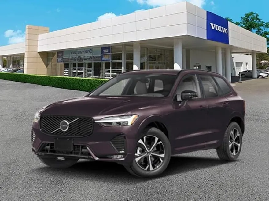 2026 Volvo XC60 B5 Plus photo 1