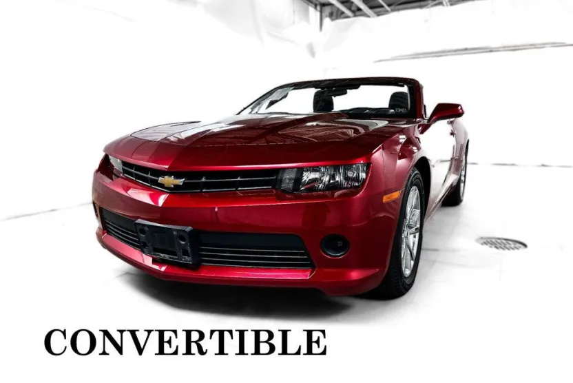 2015 Chevrolet Camaro 1LT photo 1