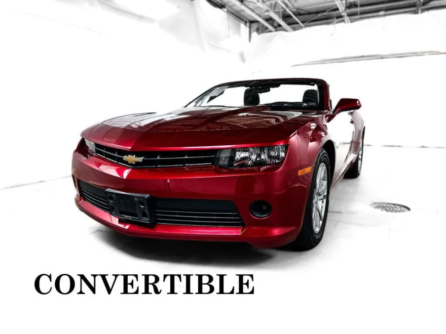 2015 Chevrolet Camaro 1LT photo 1