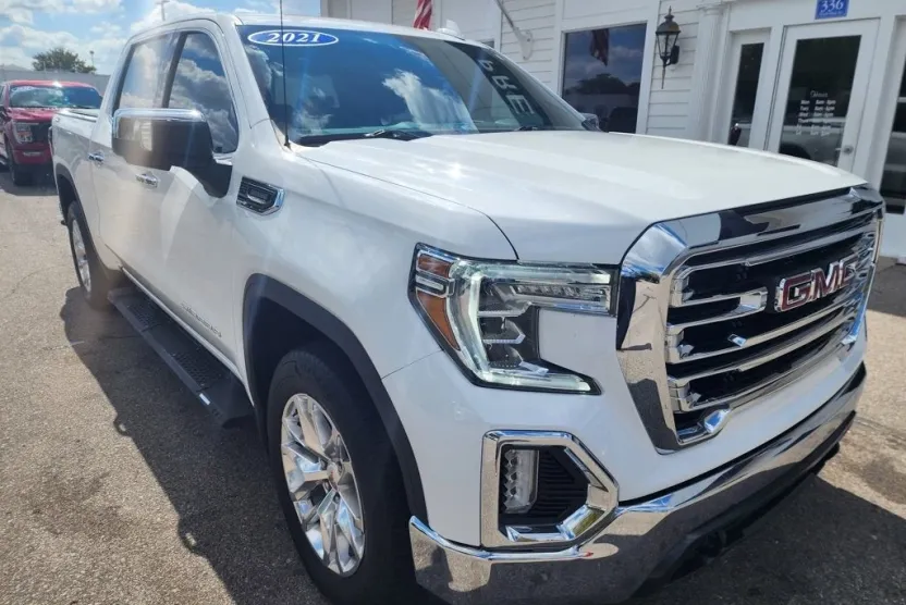 2021 Gmc Sierra 1500 SLT photo 1