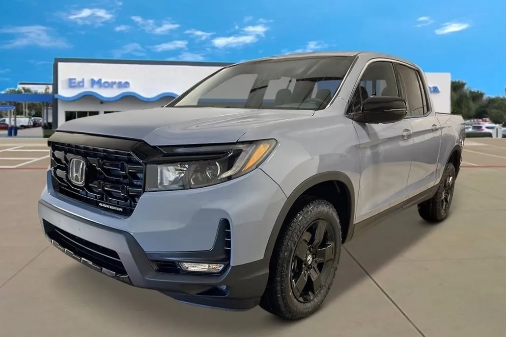 2025 Honda Ridgeline Black Edition photo 1