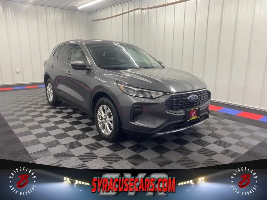 2023 Ford Escape Active photo 1