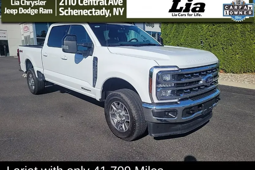 2024 Ford F-250 Lariat photo 1