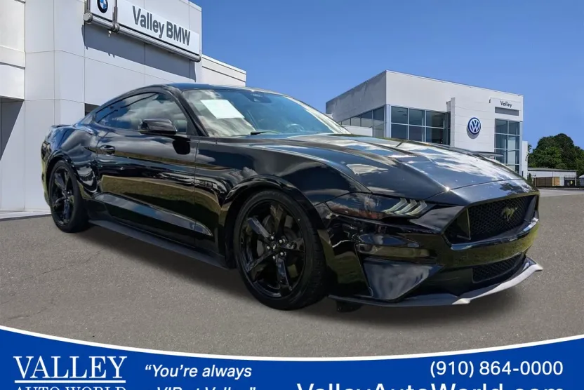 2022 Ford Mustang GT Premium photo 1