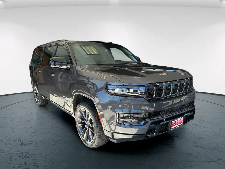 2024 Jeep Grand Wagoneer L photo 1