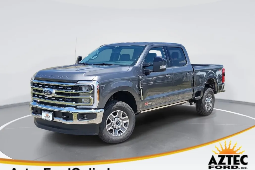 2025 Ford F-250 Lariat photo 1