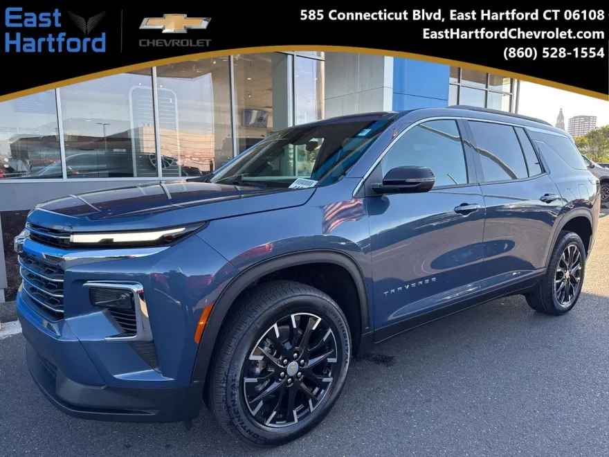 2026 Chevrolet Traverse photo 1