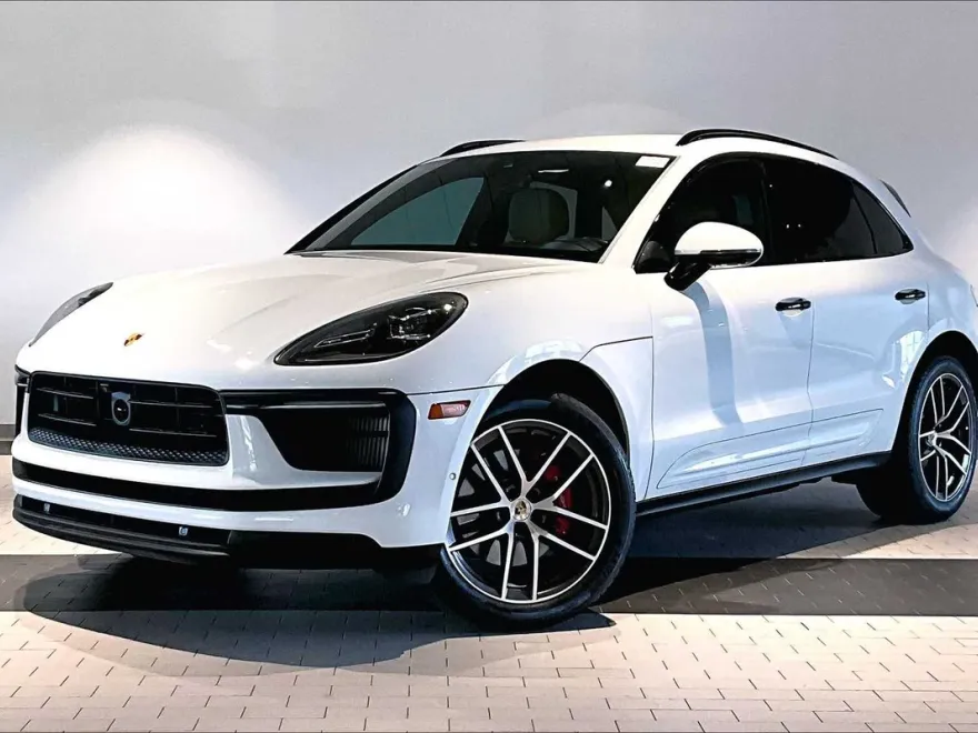 2023 Porsche Macan S photo 1
