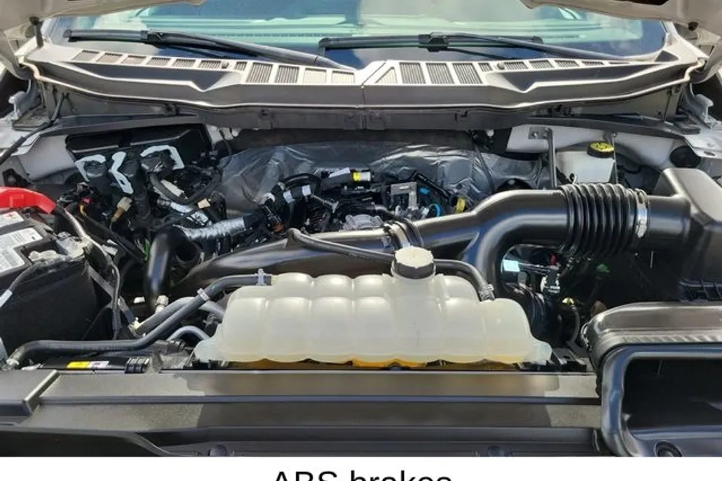 2023 Ford F-150 XL photo 1