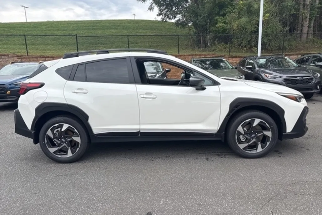 2025 Subaru Crosstrek Limited photo 1