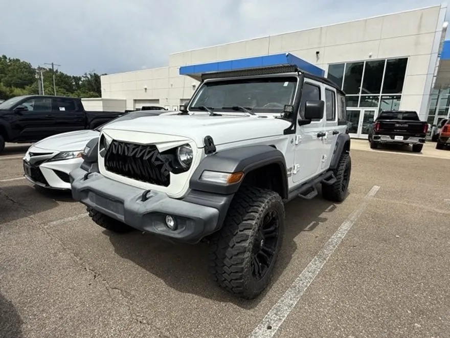 2018 Jeep Wrangler Unlimited Sport photo 1