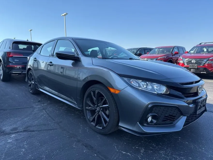 2018 Honda Civic Sport Hatchback photo 1
