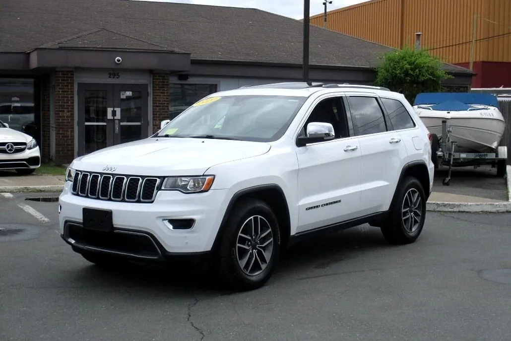 2020 Jeep Grand Cherokee Limited photo 1