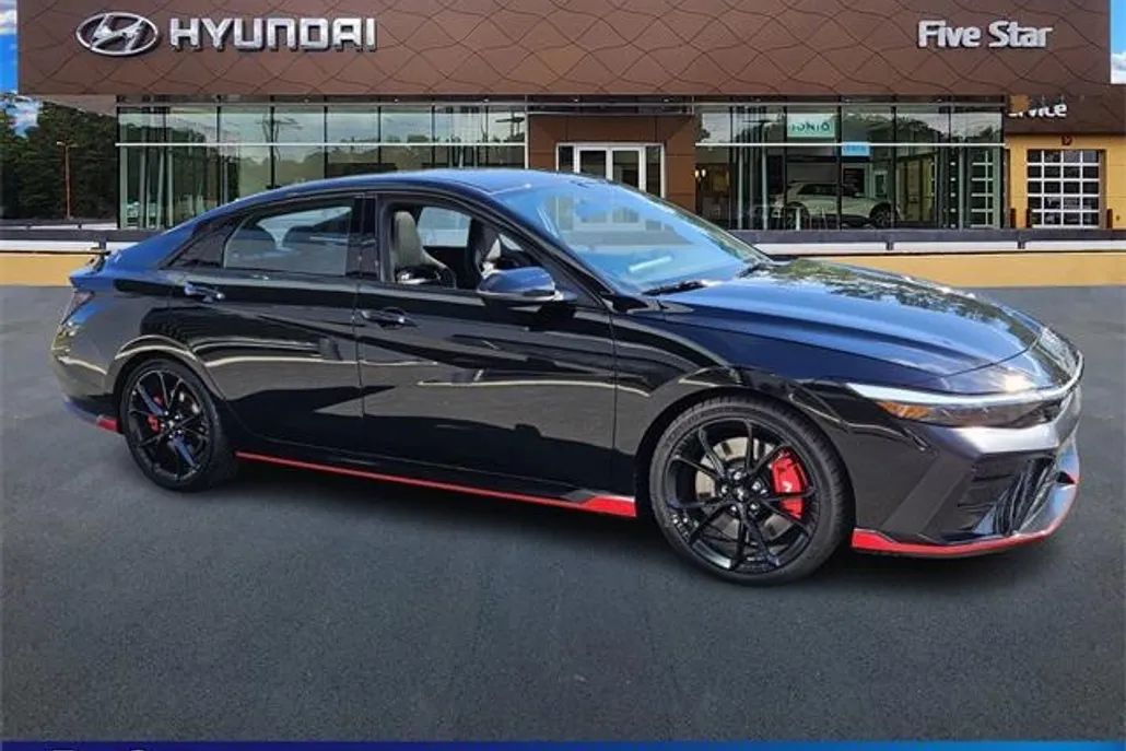 2025 Hyundai Elantra N Base photo 1