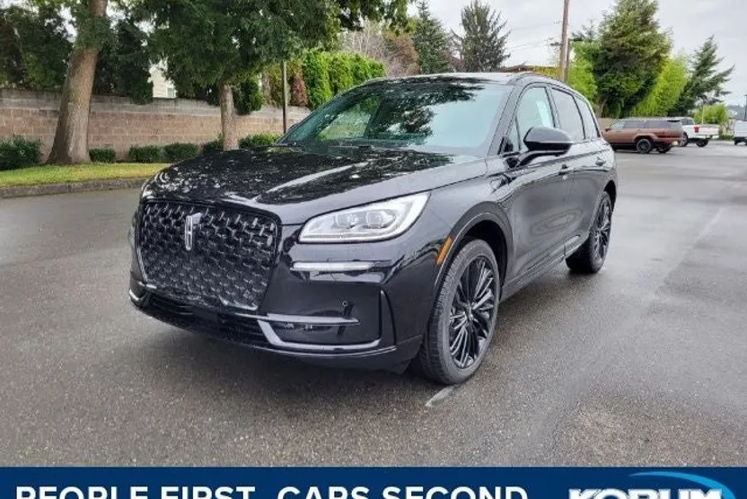 2025 Lincoln Corsair Grand Touring photo 1
