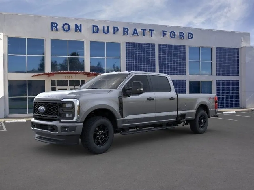 2025 Ford F-250 photo 1