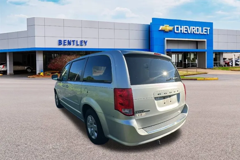 2011 Dodge Grand Caravan Express photo 1