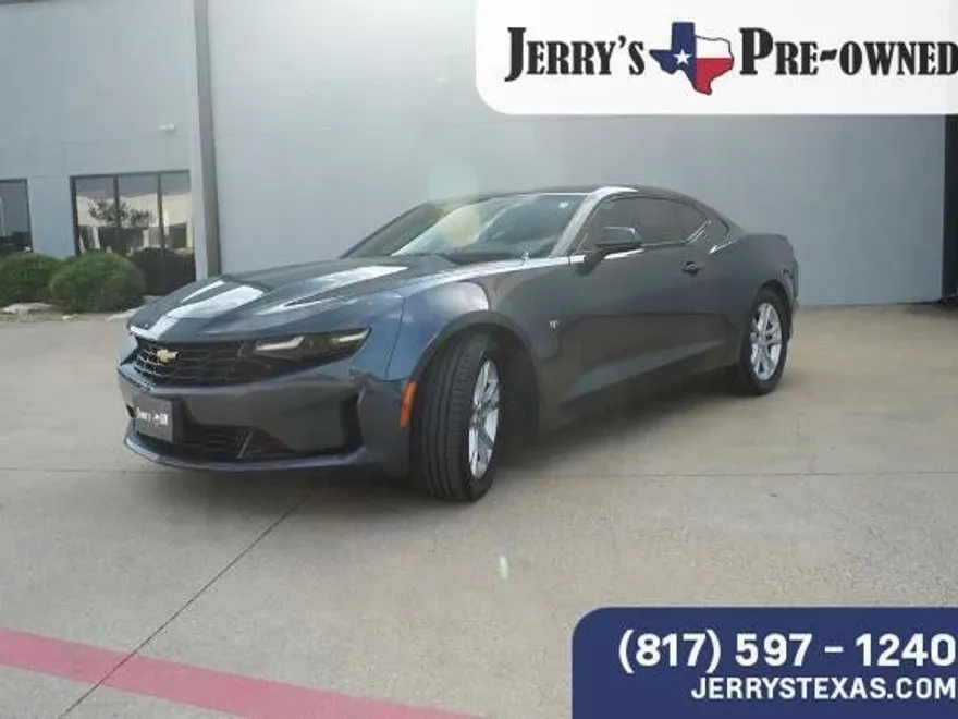 2020 Chevrolet Camaro 1LS photo 1