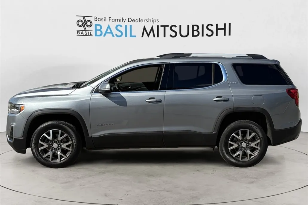 2023 Gmc Acadia SLE photo 1