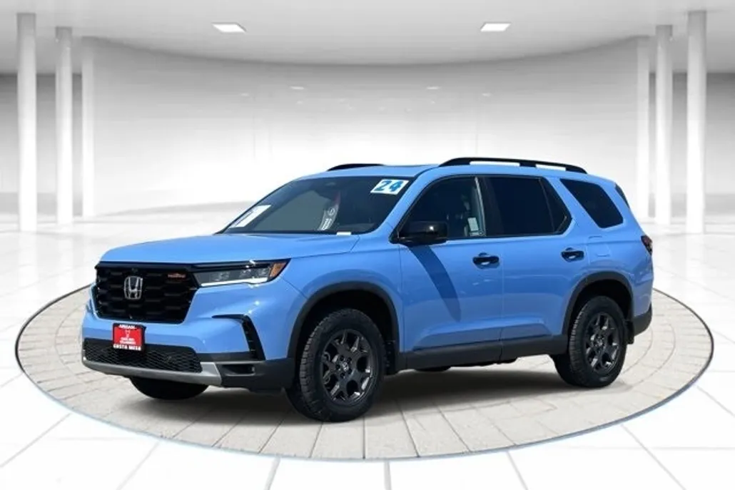 2024 Honda Pilot TrailSport photo 1