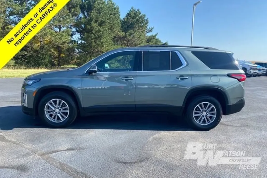 2023 Chevrolet Traverse Cloth photo 1