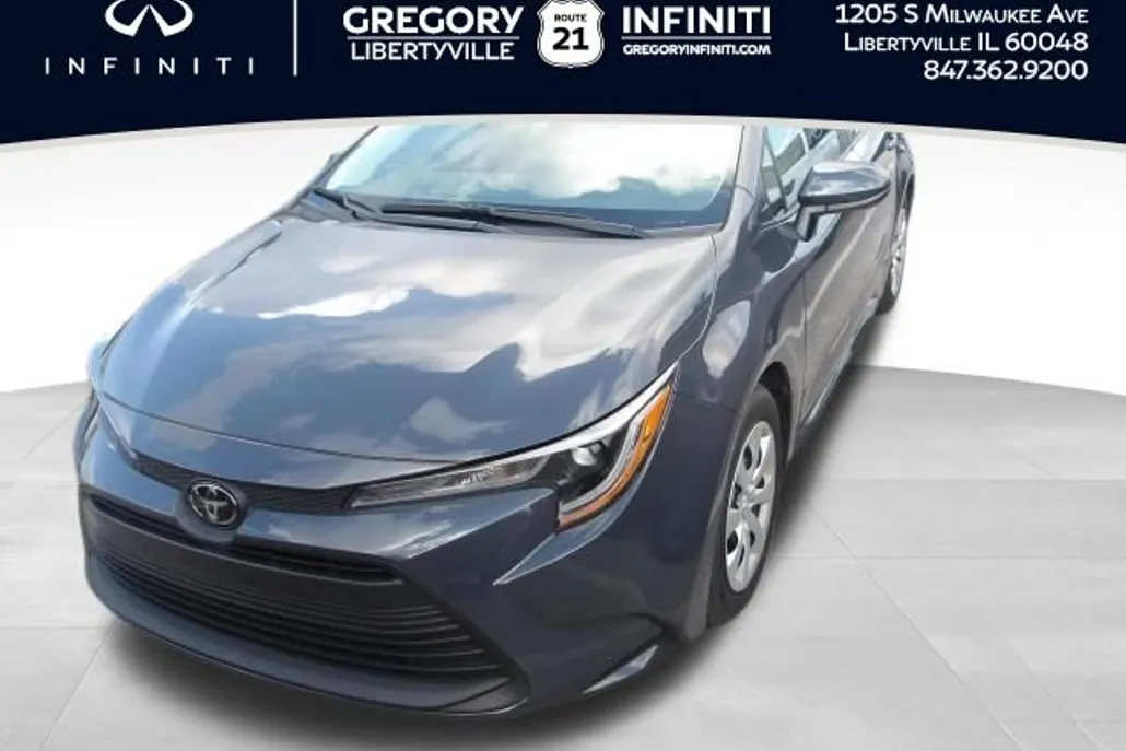 2025 Toyota Corolla LE photo 1
