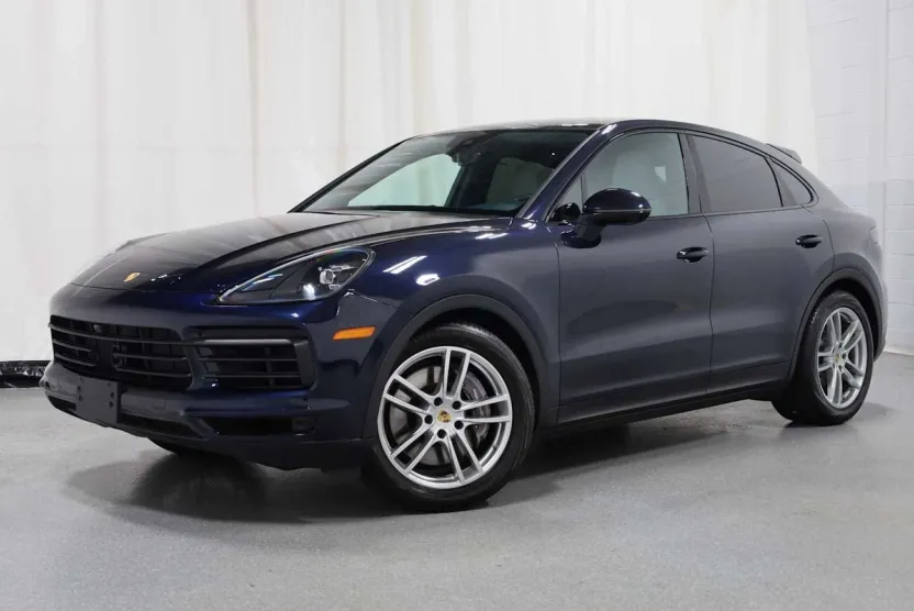 2023 Porsche Cayenne Coupe photo 1