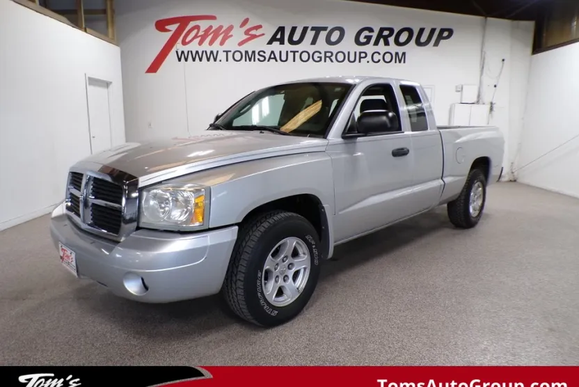 2006 Dodge Dakota SLT photo 1