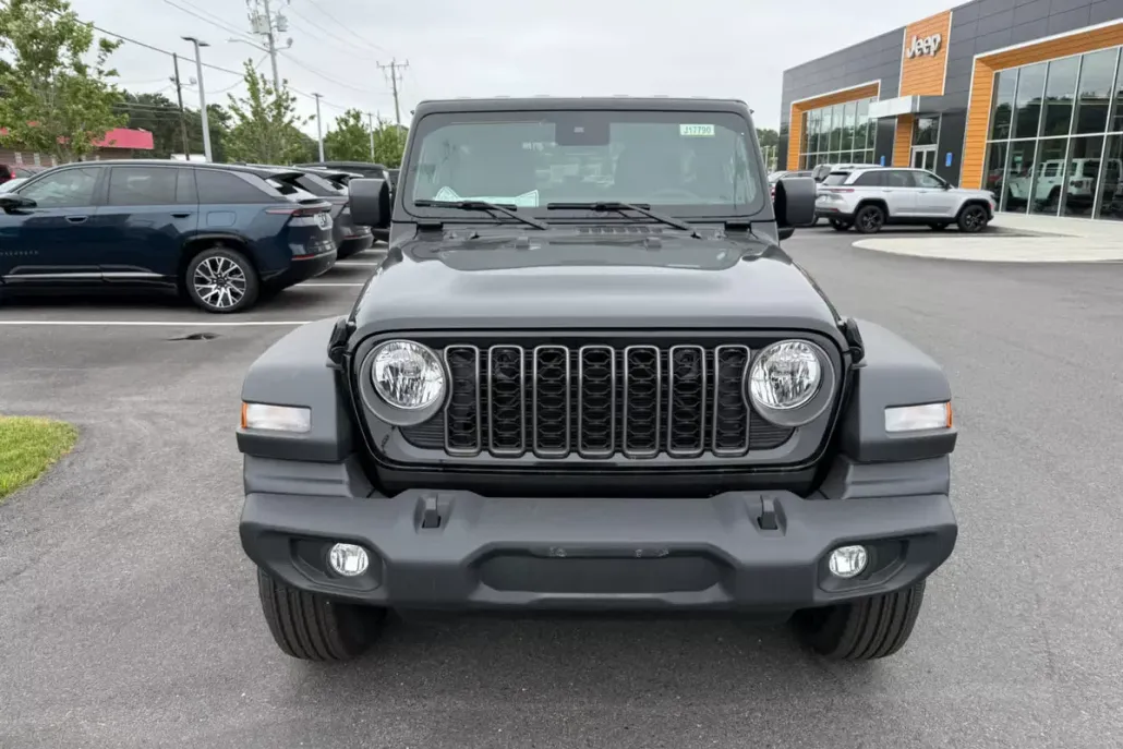 2025 Jeep Wrangler Sport S photo 1