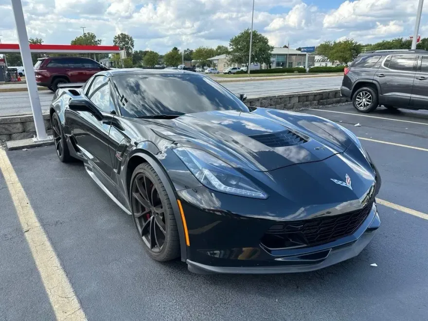 2017 Chevrolet Corvette Grand Sport 3LT photo 1