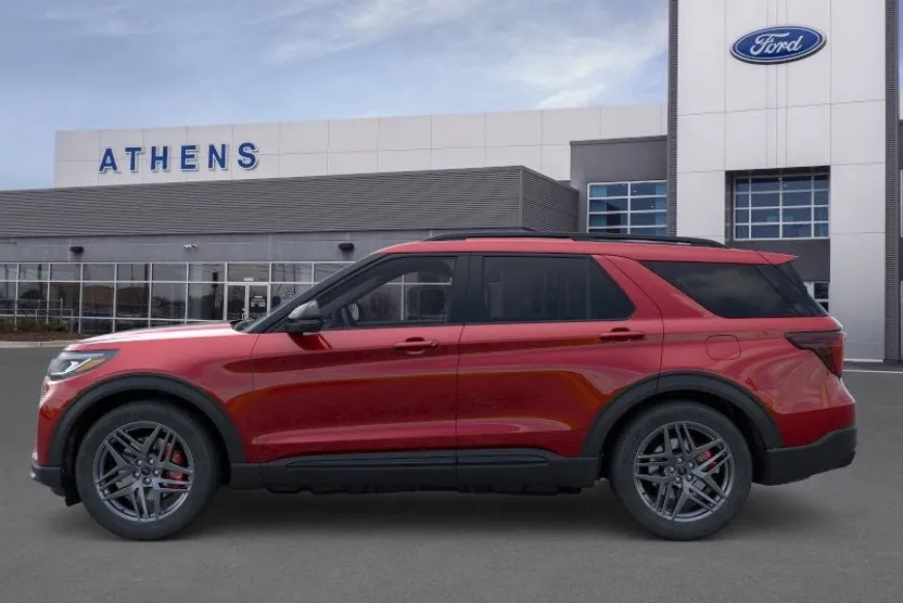2025 Ford Explorer ST photo 1