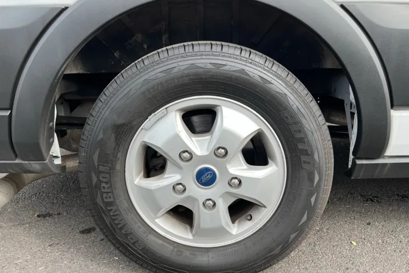 2019 Ford Transit Passenger XLT photo 1