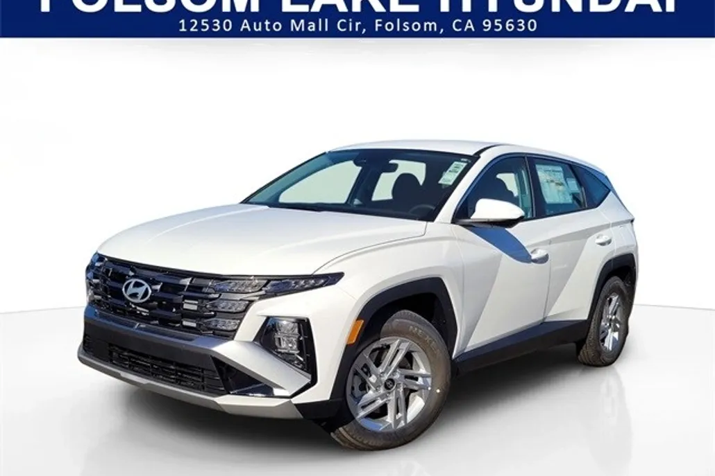 2025 Hyundai Tucson SE photo 1