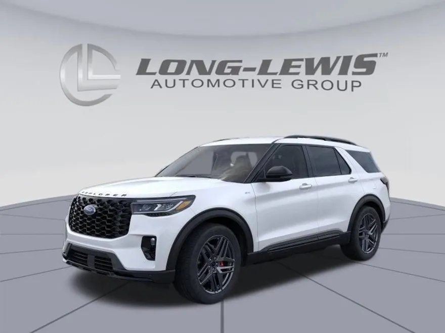 2025 Ford Explorer ST-Line photo 1