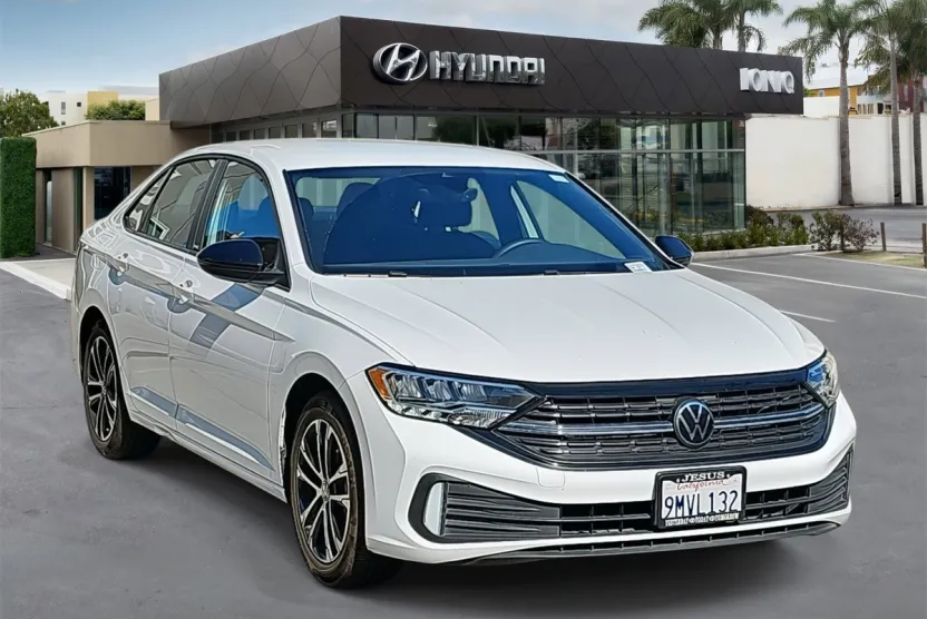 2024 Volkswagen Jetta 1.5T Sport photo 1